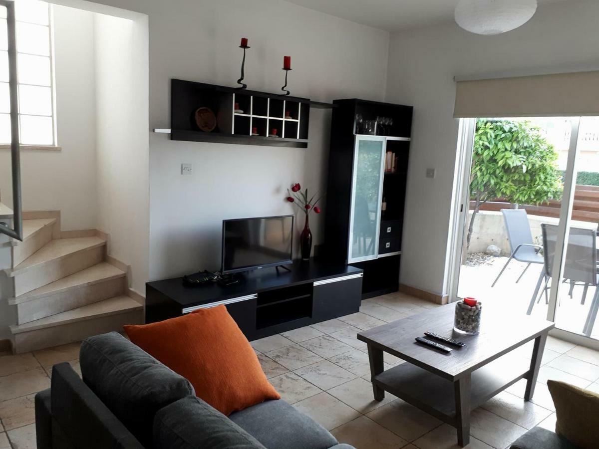 Loucas Townhouse Hébergement de vacances